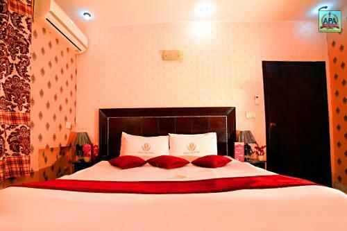Hotel Tulip Inn, Gulberg