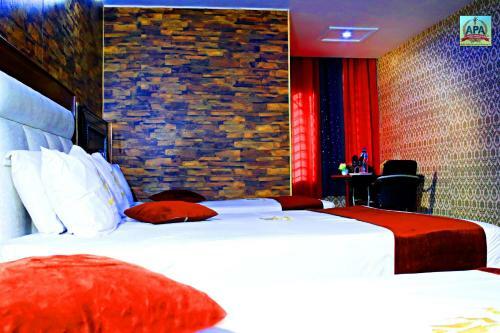 Hotel Tulip Inn, Gulberg