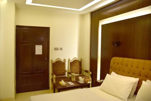 Hotel Mayfair