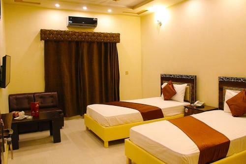 Hotel Days Inn