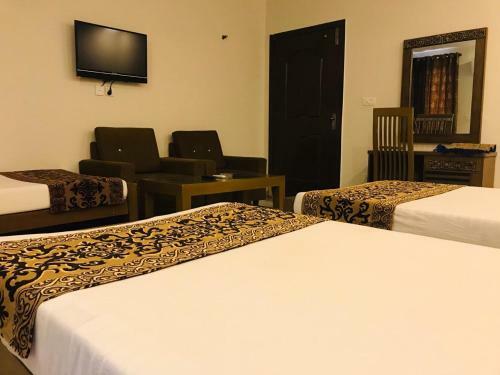 Hotel Pakeeza One