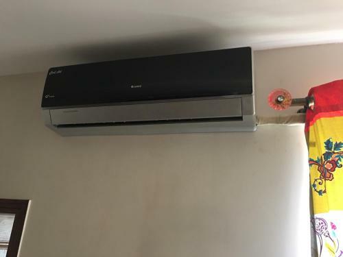 Spacious Apartment In Johar Town