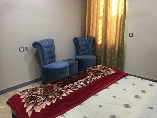 Spacious Apartment In Johar Town
