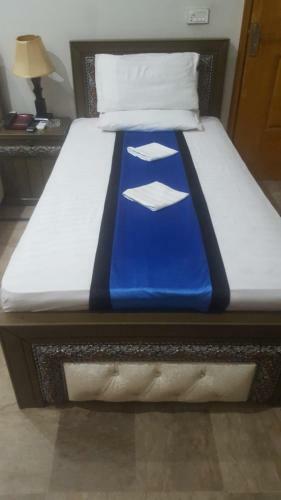 Hotel Days Inn Lahore