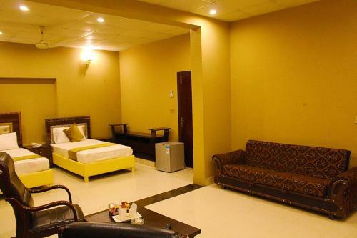 Hotel Days Inn Lahore