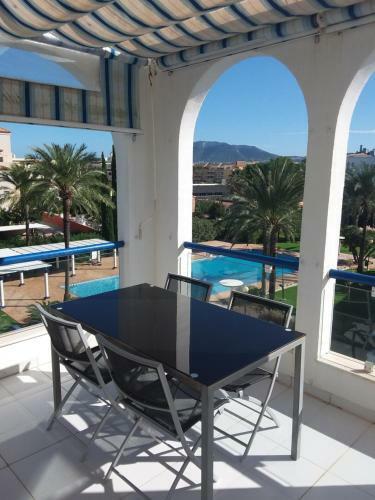 Apartamento �tico Cala Blanca