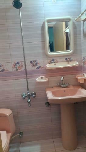 Hotel Basera