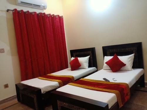 Second Home Hotel Lahore