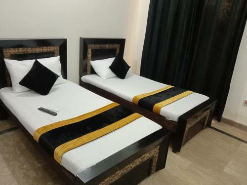 Second Home Hotel Lahore