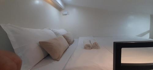 Jcga Apartments (angelo's Burnham)