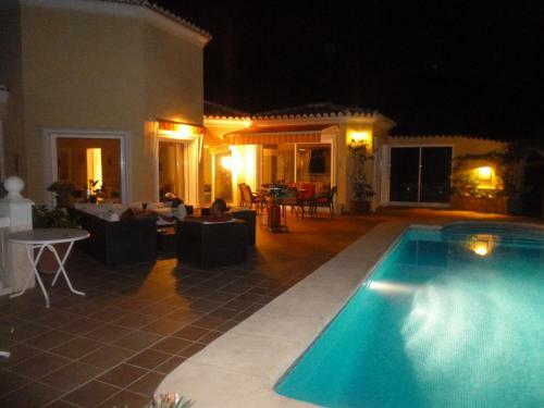 Villa Luxueuse Denia � Partager