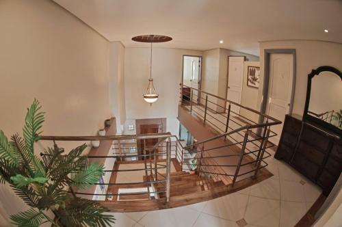 Posada Elmar Cabin - The Half House