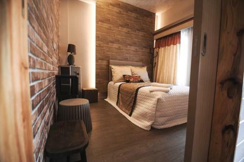 Hotel Pine Breeze Cottages