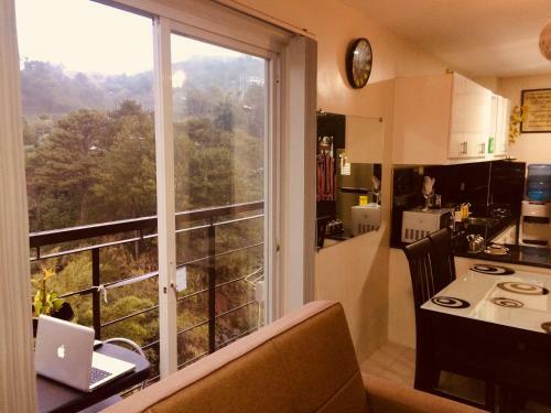 Apartamento D' Courtyards Peak-corner Pinestay - At Goshenland Baguio