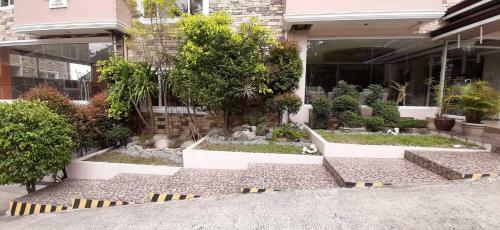 Gab's Cozyhome Apartments At Bonbel Condominium