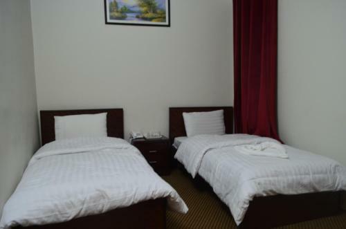 Grand Holiday Hotel