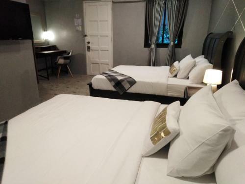 Hotel R Bed And Breakfast
