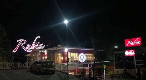 Hotel R Bed And Breakfast