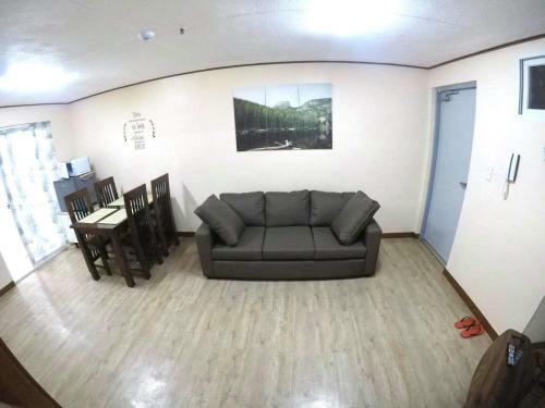 Apartamento Zenmist Properties- 2 Bedroom Condo