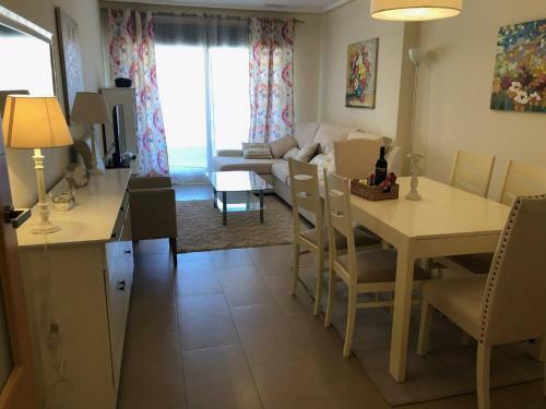Apartamento Jardines De Las Marinas