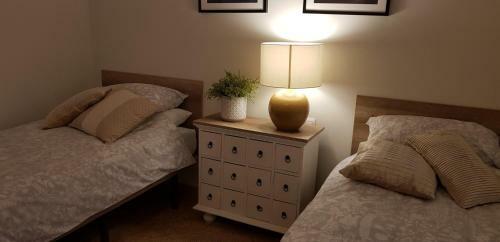 Lovely 2 Bedroom Apartment Close To Denia Castle.