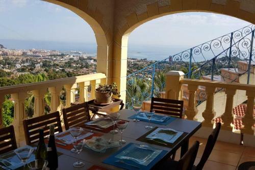 Villa Avec Piscine Et Fantastique Vue Mer