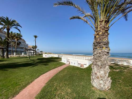 Apartamento �tico En Primer�sima Linea De Playa!!!
