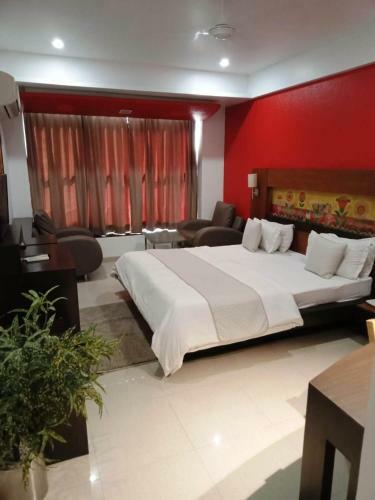 Hotel Laksh Residency