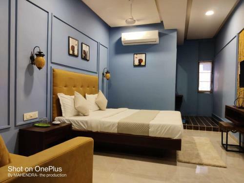 Hotel Radha Krishna