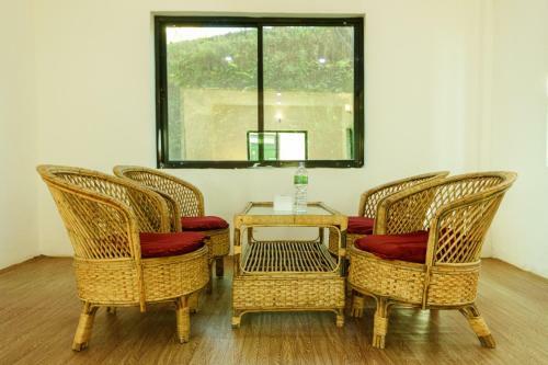 Hotel Nayagaun Village Resort