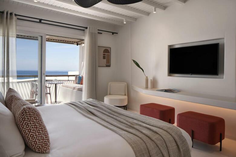 Minois Village Hotel & Spa