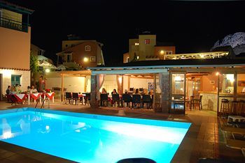 Golden Valantin Apartments