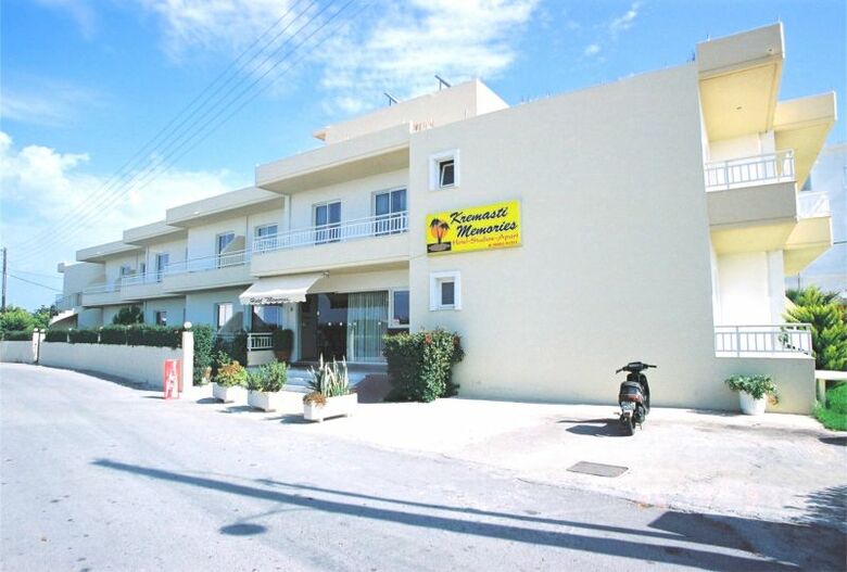 Aparthotel Kremasti Memories