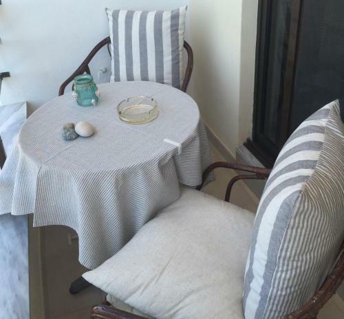 Hostal Nikos Rooms