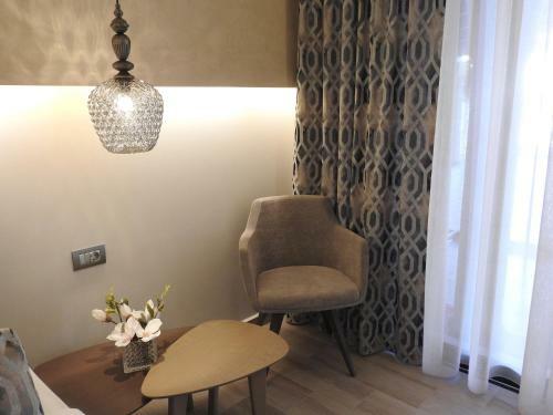 Hostal Nikos Rooms