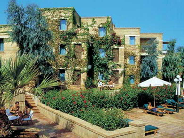 Bella Beach Hotel