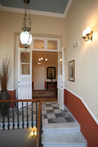 Aegli Hotel