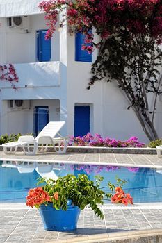 Lagada Beach Hotel