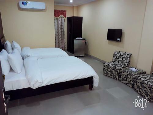 Hotel Crown Inn