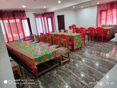 Hotel Chinar Palace