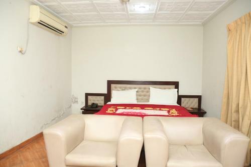 Hotels Multan