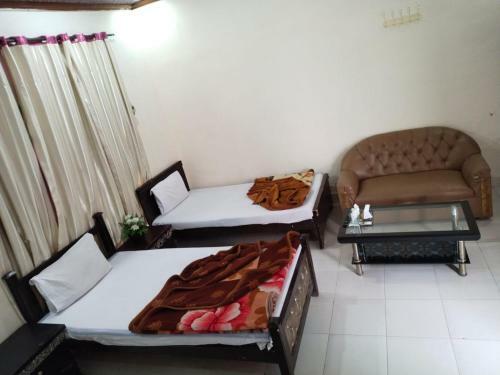 Hotel Paradise Plus