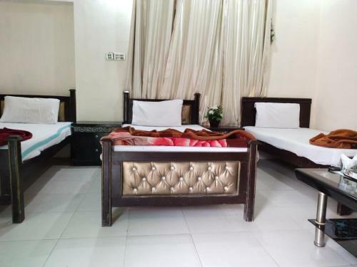 Hotel Paradise Plus