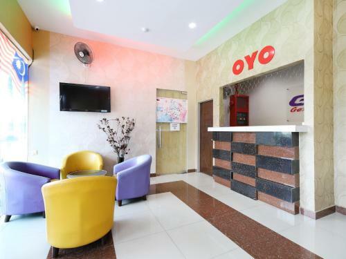 Oyo 1043 Get Inn Hotel Sendayan