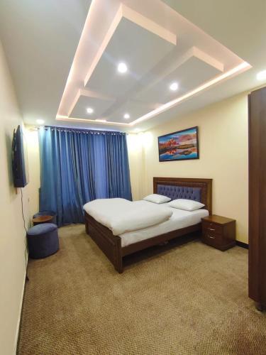 Hostal 7k Heights