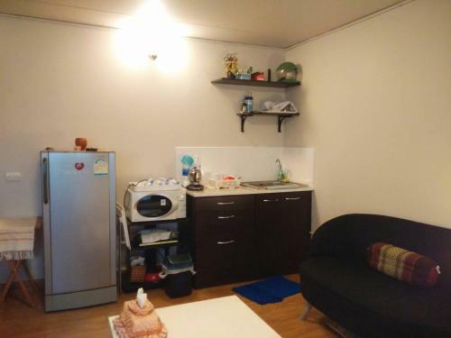 Apartamento Renovate Room Near Impact