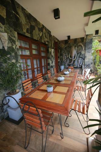 Hotel Diyon Bungalow