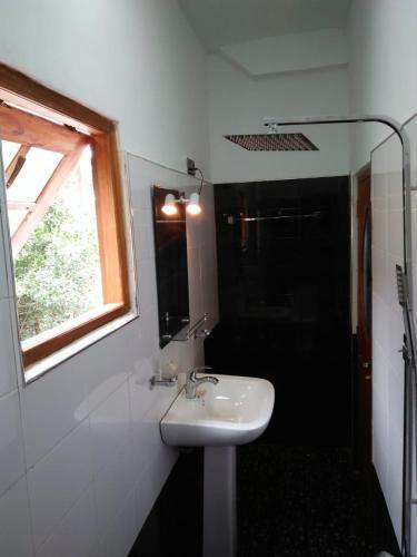 U & V Homestay
