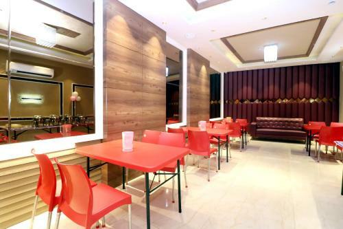 Fabhotel Oscar