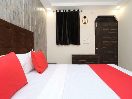 Oyo 37351 Hotel Krishna Royal